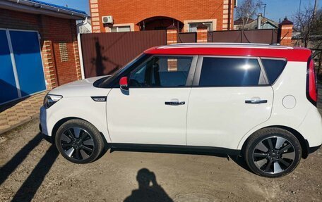 KIA Soul II рестайлинг, 2018 год, 2 200 000 рублей, 2 фотография
