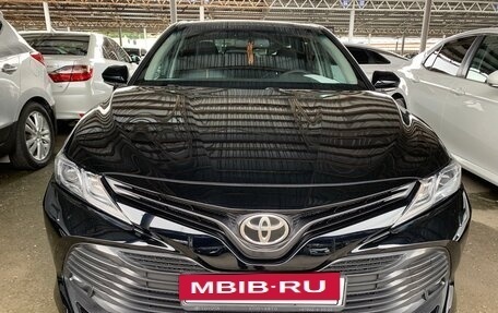 Toyota Camry, 2019 год, 2 320 000 рублей, 3 фотография