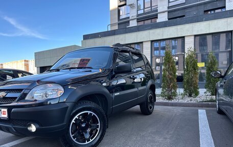 Chevrolet Niva I рестайлинг, 2014 год, 595 000 рублей, 4 фотография