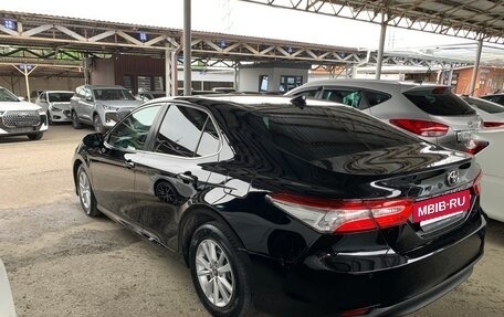 Toyota Camry, 2019 год, 2 320 000 рублей, 7 фотография