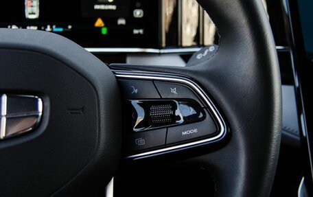 Geely Atlas, 2023 год, 2 700 000 рублей, 13 фотография