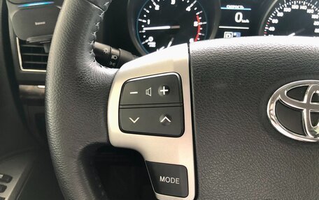 Toyota Land Cruiser 200, 2014 год, 4 450 000 рублей, 15 фотография