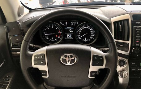 Toyota Land Cruiser 200, 2014 год, 4 450 000 рублей, 13 фотография