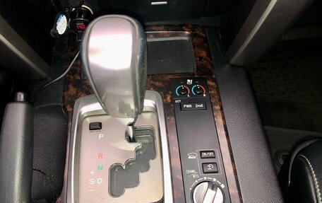 Toyota Land Cruiser 200, 2014 год, 4 450 000 рублей, 21 фотография