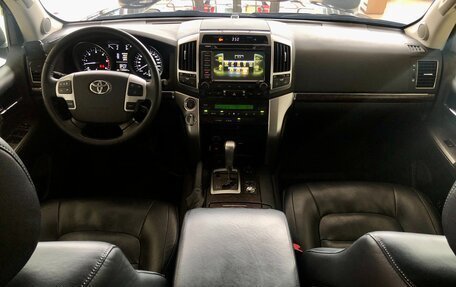 Toyota Land Cruiser 200, 2014 год, 4 450 000 рублей, 22 фотография