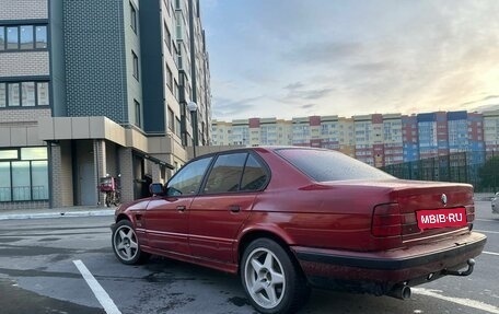 BMW 5 серия, 1992 год, 320 000 рублей, 2 фотография