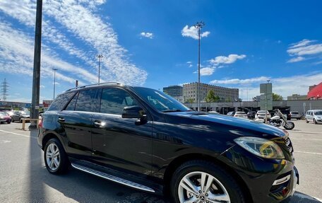 Mercedes-Benz M-Класс, 2011 год, 2 600 000 рублей, 3 фотография