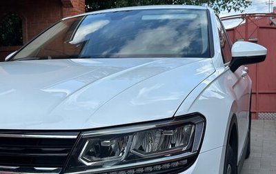 Volkswagen Tiguan II, 2019 год, 3 100 000 рублей, 1 фотография