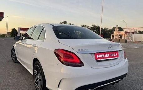 Mercedes-Benz C-Класс, 2020 год, 3 650 000 рублей, 4 фотография