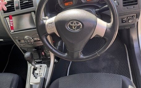 Toyota Corolla, 2011 год, 900 000 рублей, 12 фотография