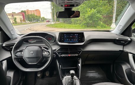 Peugeot 2008 II, 2021 год, 1 820 000 рублей, 8 фотография