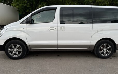 Hyundai Grand Starex Grand Starex I рестайлинг 2, 2014 год, 2 109 000 рублей, 10 фотография