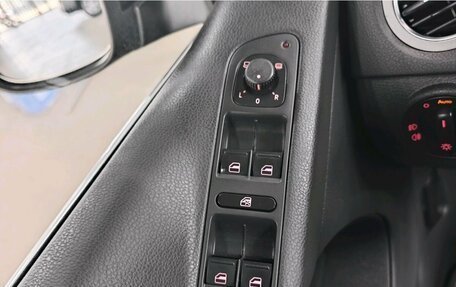 Volkswagen Tiguan I, 2010 год, 1 190 000 рублей, 17 фотография
