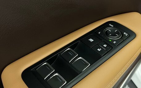 Lexus RX IV рестайлинг, 2019 год, 4 599 000 рублей, 27 фотография