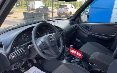 Chevrolet Niva I рестайлинг, 2018 год, 850 000 рублей, 10 фотография