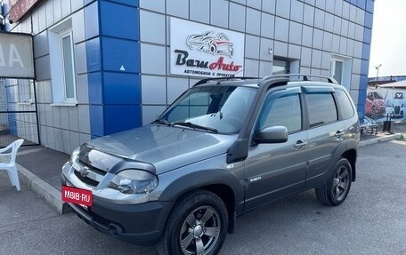 Chevrolet Niva I рестайлинг, 2018 год, 850 000 рублей, 2 фотография