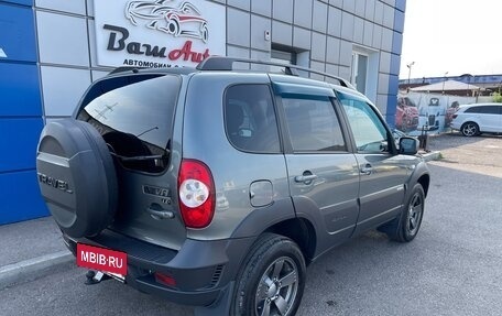 Chevrolet Niva I рестайлинг, 2018 год, 850 000 рублей, 3 фотография