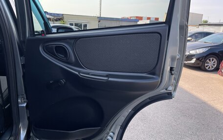 Chevrolet Niva I рестайлинг, 2018 год, 850 000 рублей, 17 фотография
