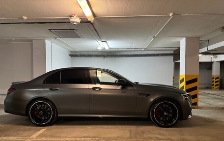 Mercedes-Benz E-Класс AMG, 2022 год, 16 500 000 рублей, 6 фотография