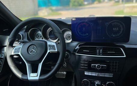 Mercedes-Benz C-Класс, 2011 год, 1 650 000 рублей, 15 фотография