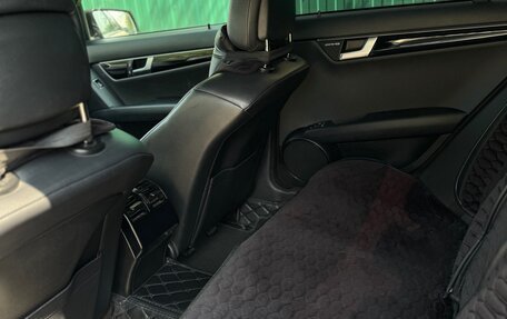 Mercedes-Benz C-Класс, 2011 год, 1 650 000 рублей, 19 фотография
