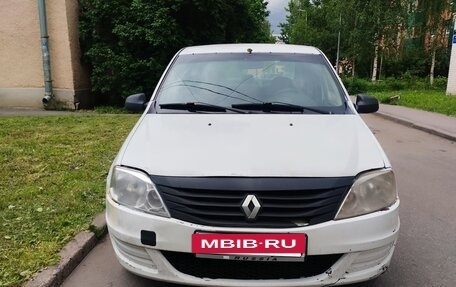 Renault Logan I, 2014 год, 155 000 рублей, 2 фотография
