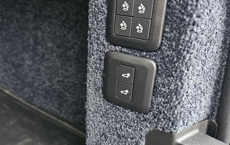 Land Rover Range Rover IV рестайлинг, 2021 год, 11 850 000 рублей, 24 фотография