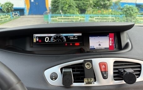 Renault Scenic III, 2009 год, 900 000 рублей, 7 фотография