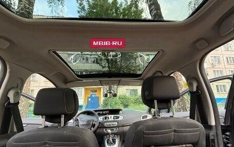 Renault Scenic III, 2009 год, 900 000 рублей, 11 фотография