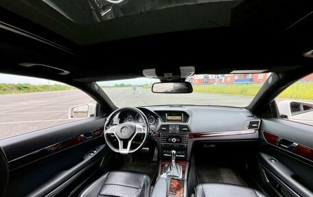 Mercedes-Benz E-Класс, 2012 год, 1 490 000 рублей, 5 фотография