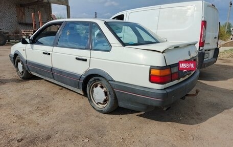 Volkswagen Passat B3, 1988 год, 100 000 рублей, 5 фотография