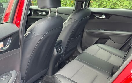 KIA Cerato IV, 2021 год, 2 350 000 рублей, 7 фотография