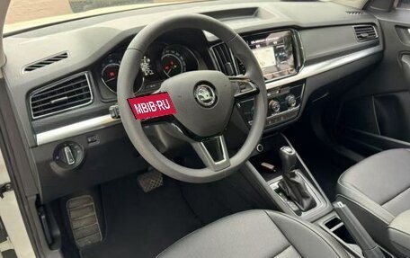 Skoda Kamiq I, 2021 год, 1 850 000 рублей, 5 фотография