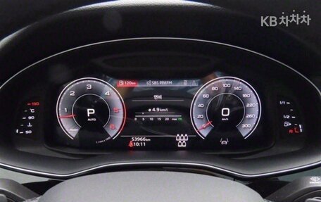 Audi Q7, 2021 год, 5 900 000 рублей, 4 фотография