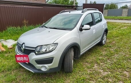 Renault Sandero II рестайлинг, 2016 год, 930 000 рублей, 14 фотография