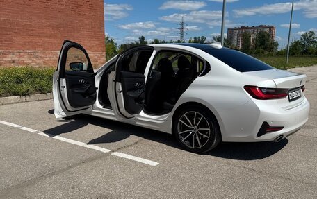 BMW 3 серия, 2020 год, 3 100 000 рублей, 12 фотография