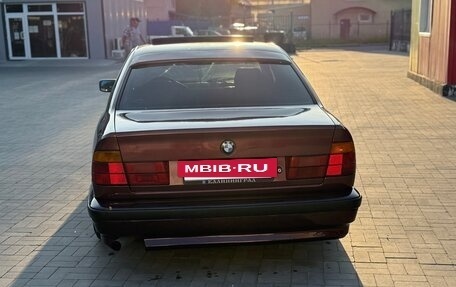 BMW 5 серия, 1991 год, 400 000 рублей, 7 фотография