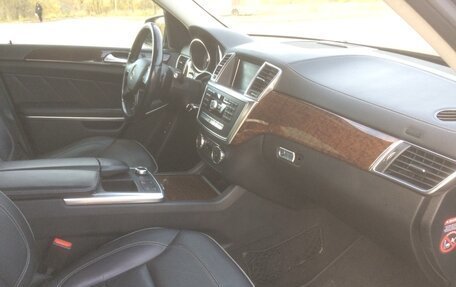 Mercedes-Benz GL-Класс, 2013 год, 2 600 000 рублей, 14 фотография