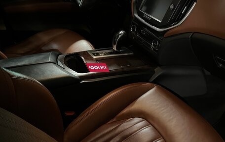 Maserati Ghibli, 2014 год, 3 900 000 рублей, 10 фотография