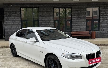 BMW 5 серия, 2012 год, 1 849 000 рублей, 2 фотография
