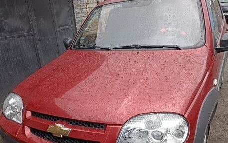 Chevrolet Niva I рестайлинг, 2012 год, 440 000 рублей, 2 фотография