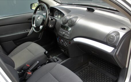 Chevrolet Aveo III, 2010 год, 435 000 рублей, 5 фотография