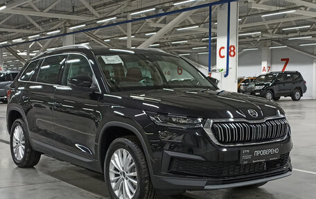 Skoda Kodiaq I, 2024 год, 5 250 000 рублей, 6 фотография