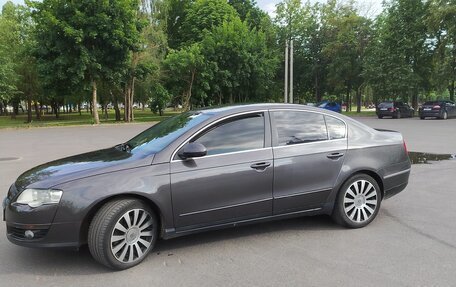 Volkswagen Passat B6, 2006 год, 770 000 рублей, 9 фотография