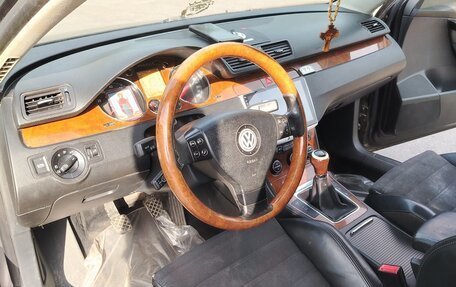 Volkswagen Passat B6, 2006 год, 770 000 рублей, 22 фотография