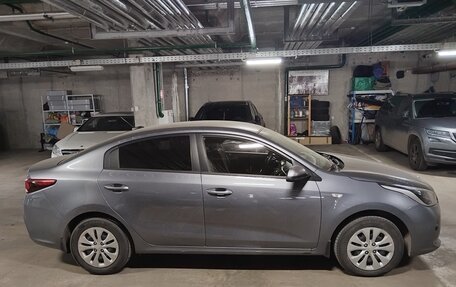 KIA Rio IV, 2017 год, 1 250 000 рублей, 3 фотография