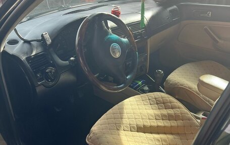 Volkswagen Jetta IV, 2002 год, 650 000 рублей, 8 фотография