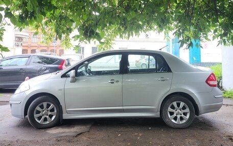 Nissan Tiida, 2010 год, 900 000 рублей, 4 фотография