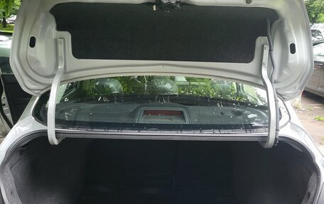 Nissan Tiida, 2010 год, 900 000 рублей, 13 фотография