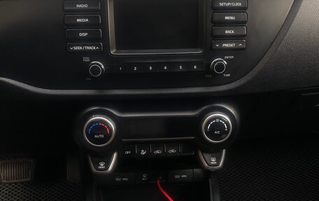 KIA Rio IV, 2018 год, 1 290 000 рублей, 19 фотография